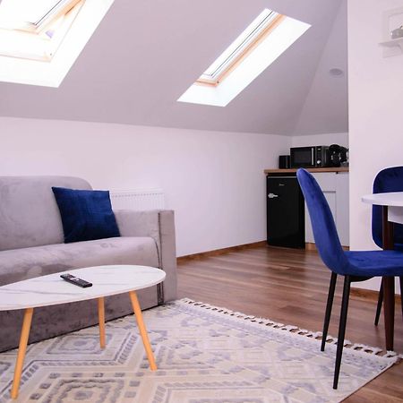 Lisia Residence #2 Piatra Neamţ Екстериор снимка