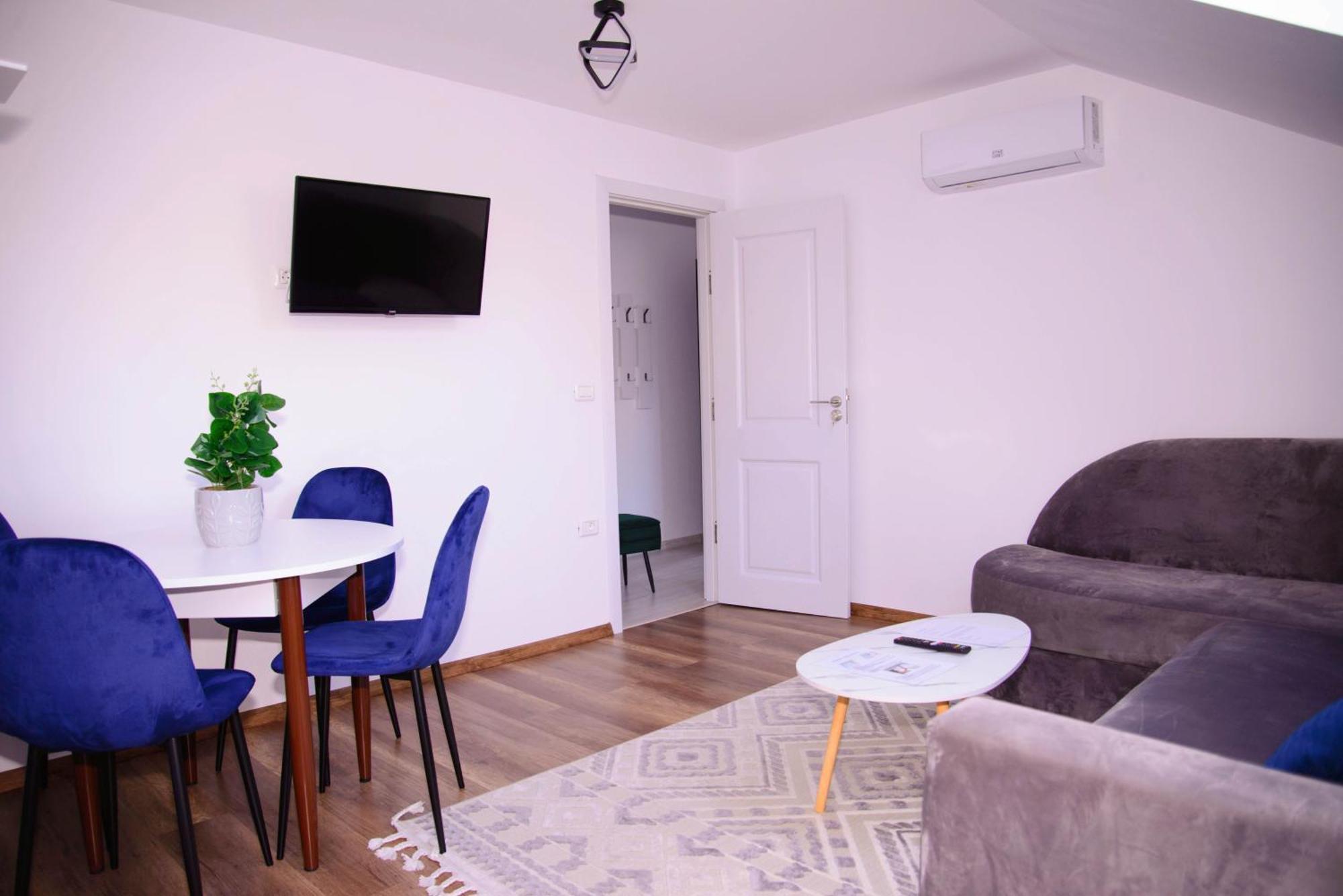 Lisia Residence #2 Piatra Neamţ Екстериор снимка